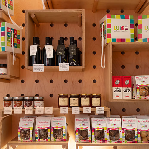 locale04 Pasticceria Luisè